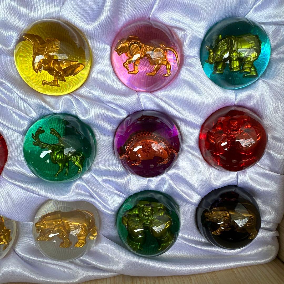 百獣戦隊ガオレンジャー パワーアニマル　ガオレンジャー宝珠　18個セット木箱付き