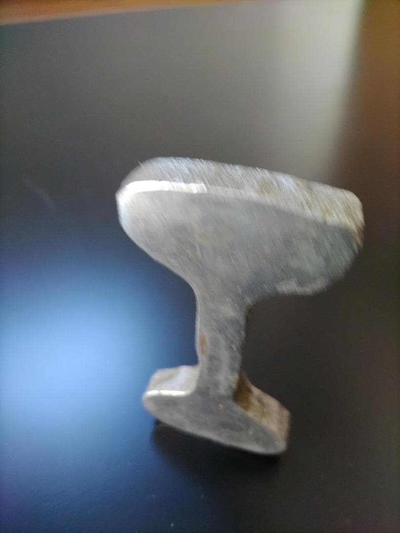 【遍歴の歴史】新橋-横浜間の英国製.双頭レールが青森に . . .