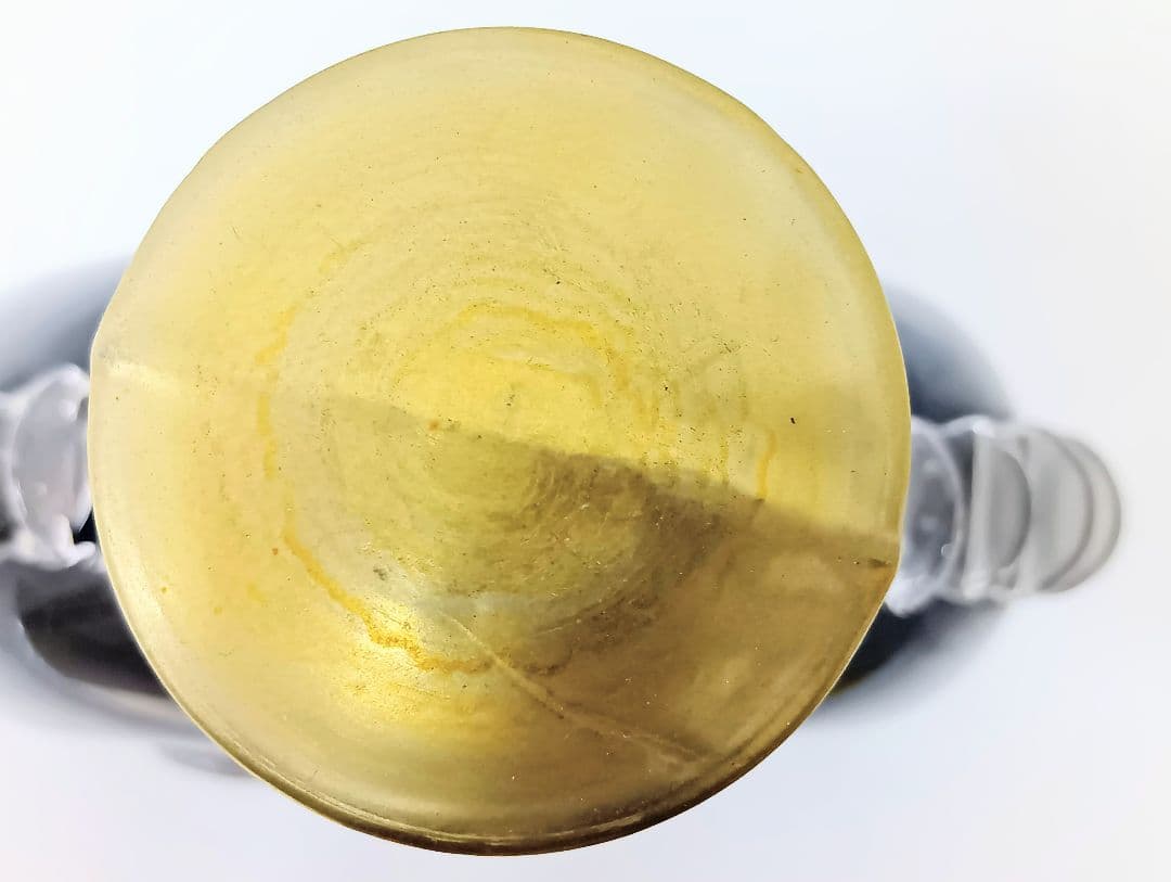 レミーマルタンの最高級コニャック「ルイ13世」 ※本体のみ　ひび割れかけなしYK