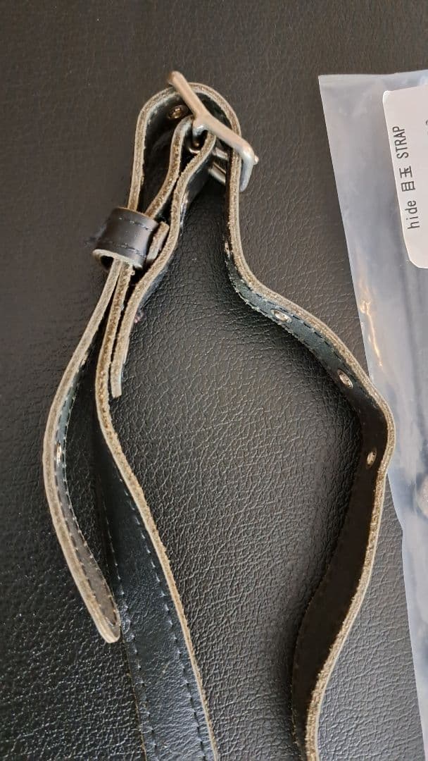 フェルナンデス　スカルストラップ（中古）目玉ストラップ（新品未開封）ヒデ