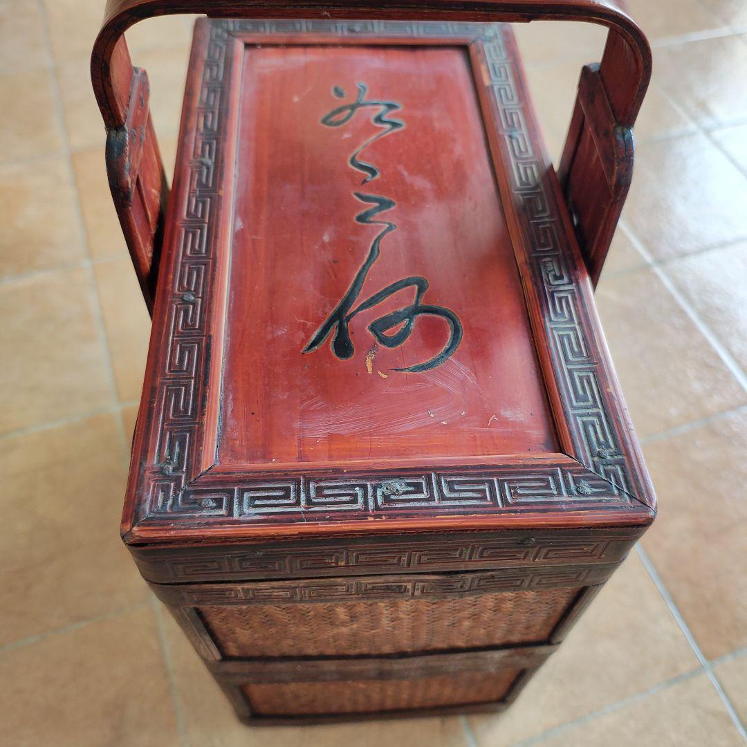 提藍（ていらん）　伝統的な日本の茶箱