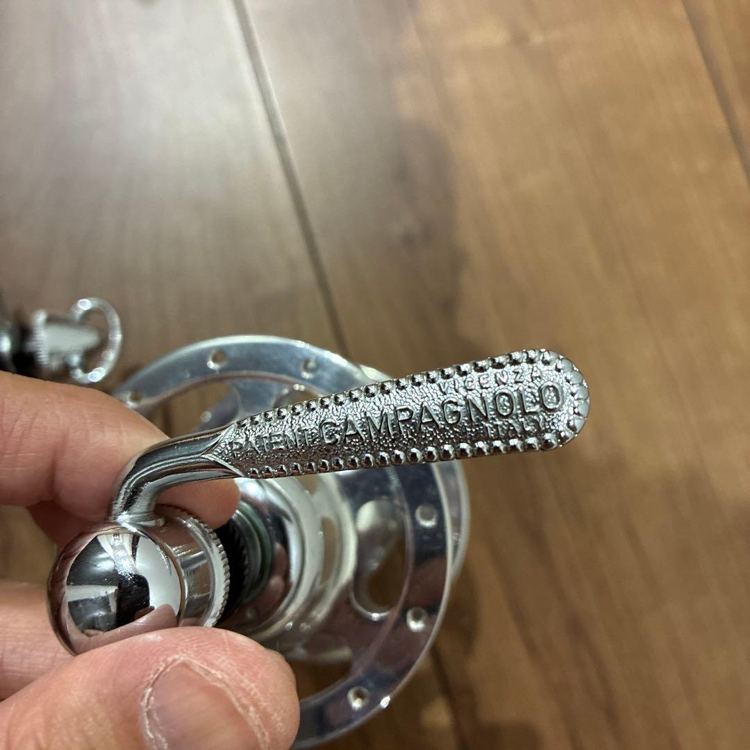 Campagnolo ビンテージラージハブ クイックリリース付き 24H