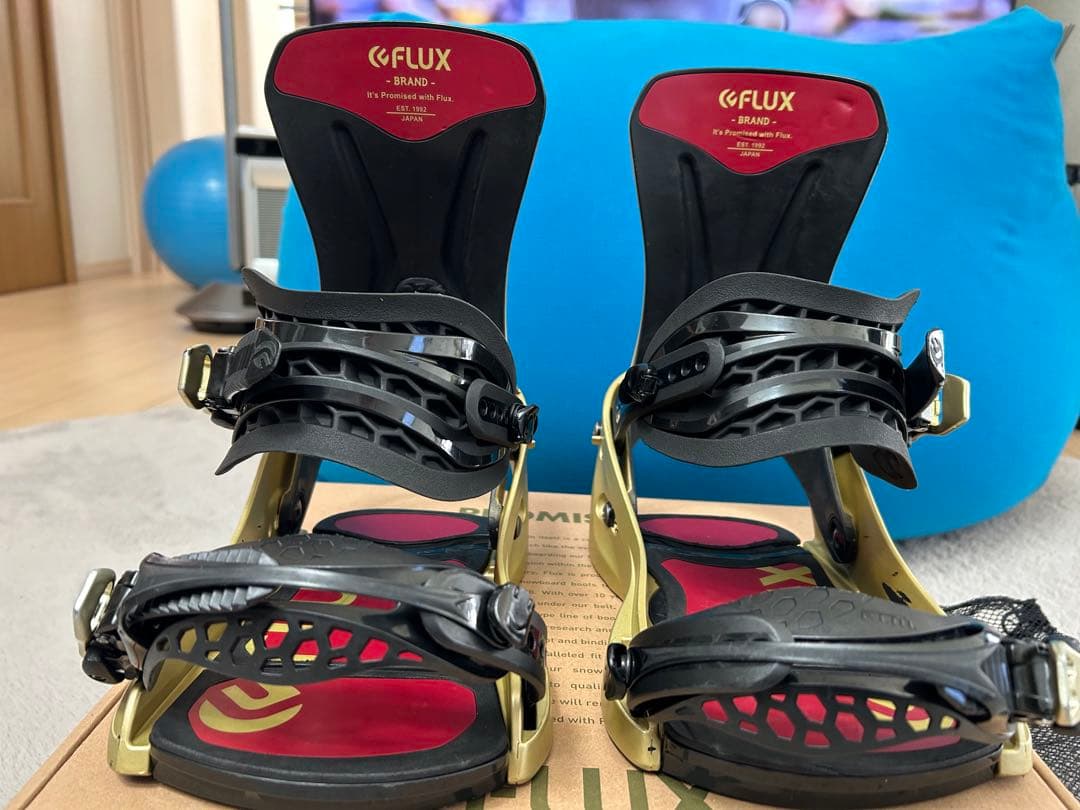 FLUX フラックス　XV Mサイズ　カービング・フリー向け　元箱あり