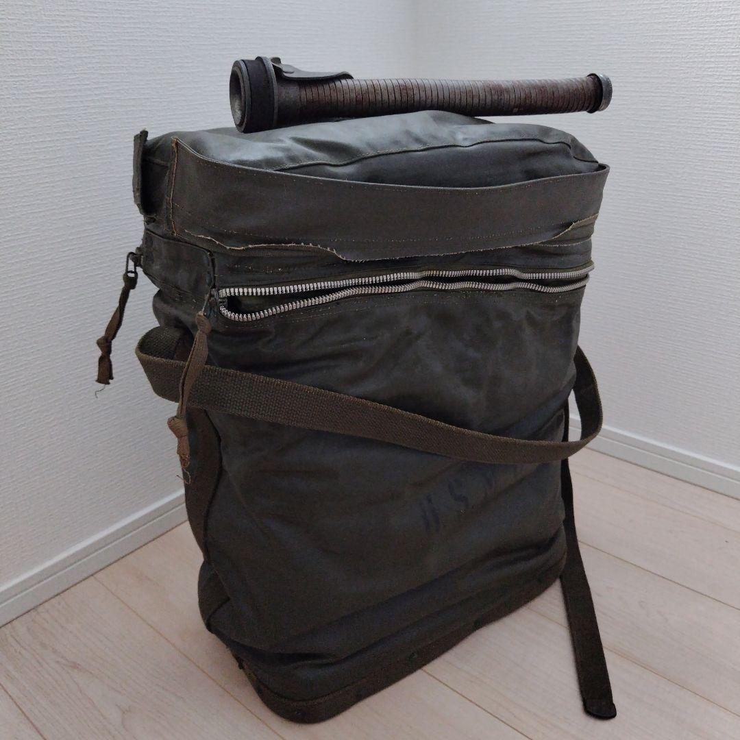 米軍放出ジェリ缶