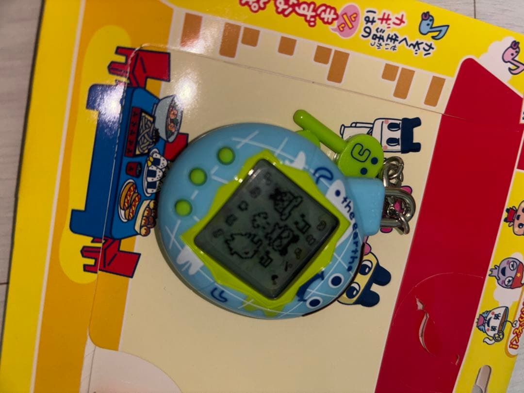 ★希少品★いぇー!ふぁみりーイロイロ! 　たまごっちプラス 　ふぁみたまワールド