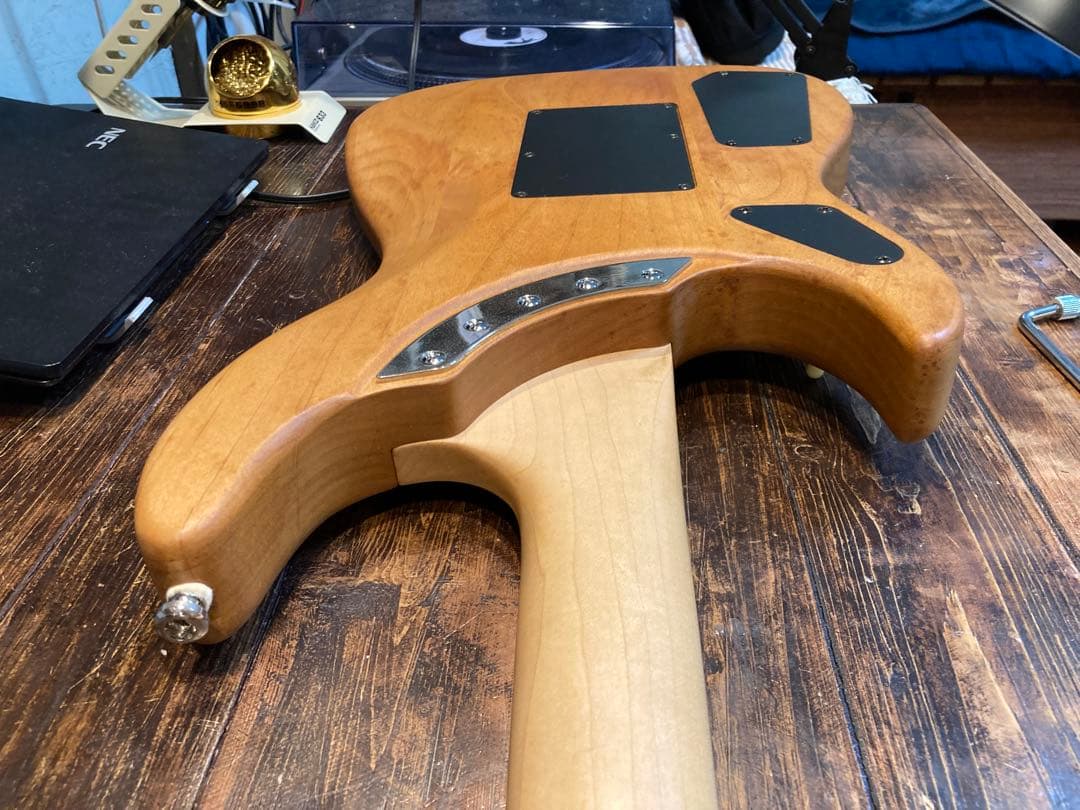 美品　Washburn N3　NUNO BETTENCOURT Model