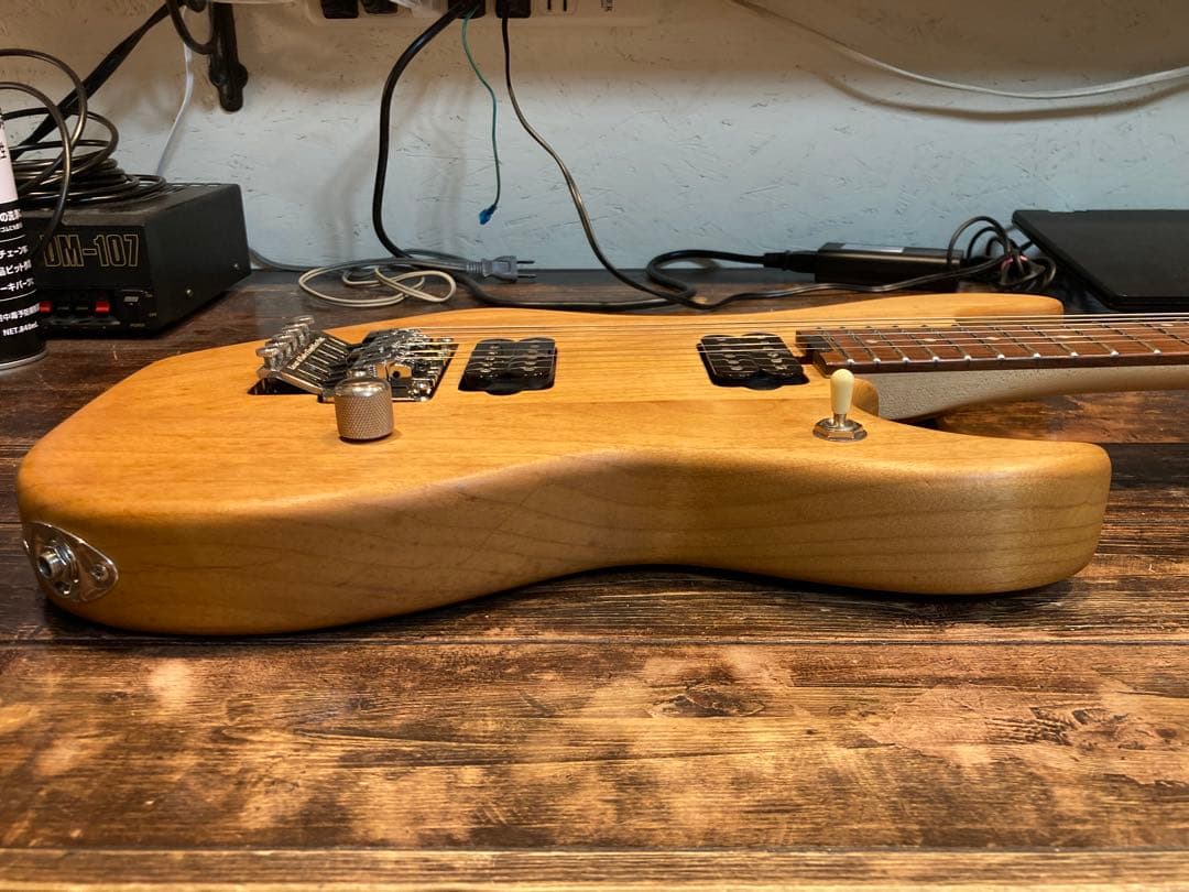 美品　Washburn N3　NUNO BETTENCOURT Model