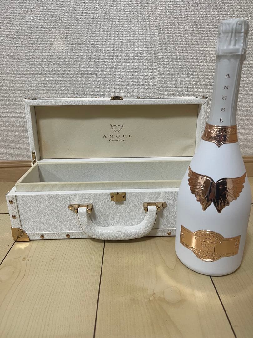 ANGELCHAMPAGNE NV Brut Rose White専用ケース付き