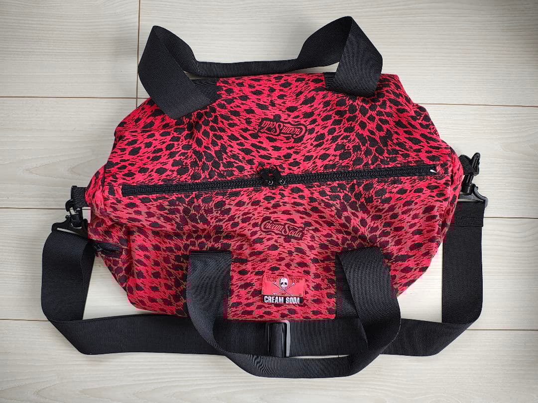 メラノPP＃　　新品近い　CREAM SODA 赤ヒョウ柄 ボストンバッグ
