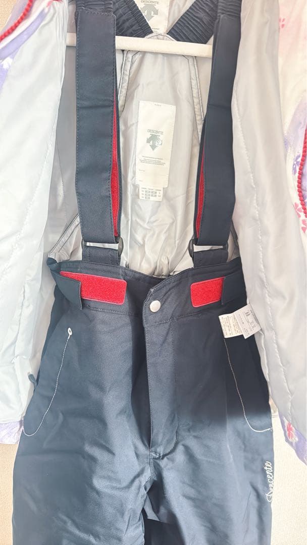 DESCENTE スキーウェア上下セット 130サイズ 女の子