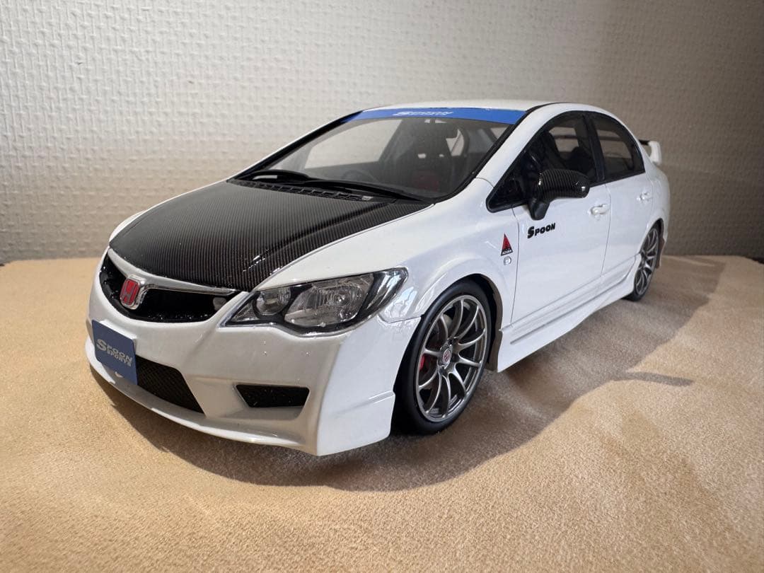 Spoon Civic Type R ミニカー ホワイト1/18