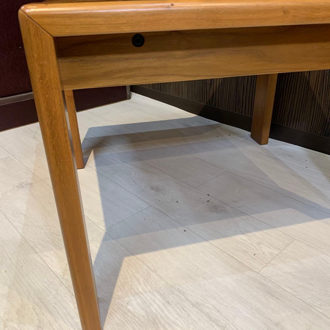 モリシゲ　テーブル