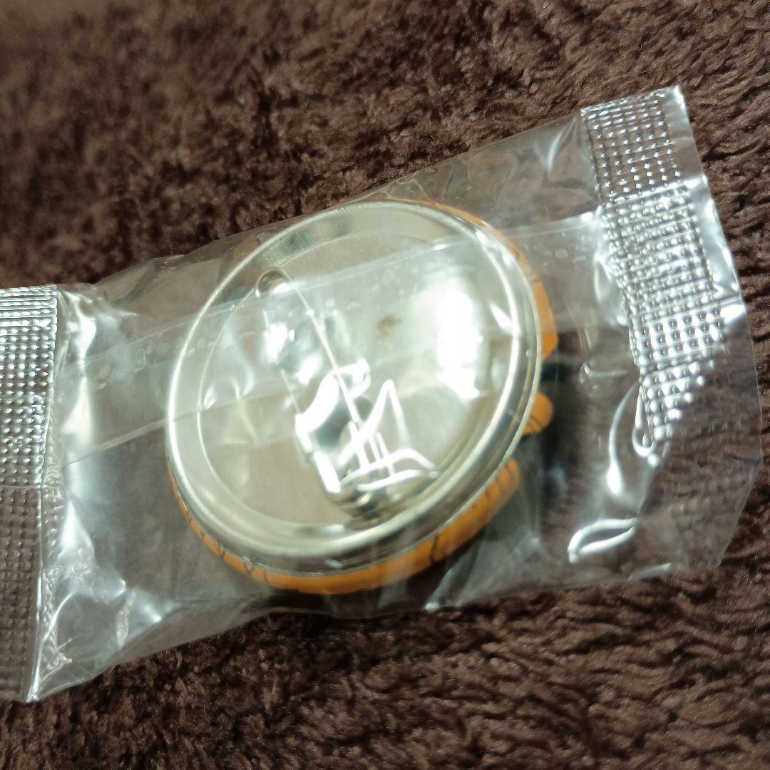 こ*)様 未開封 NARUTO缶バッジ 2004年発売 4個セット