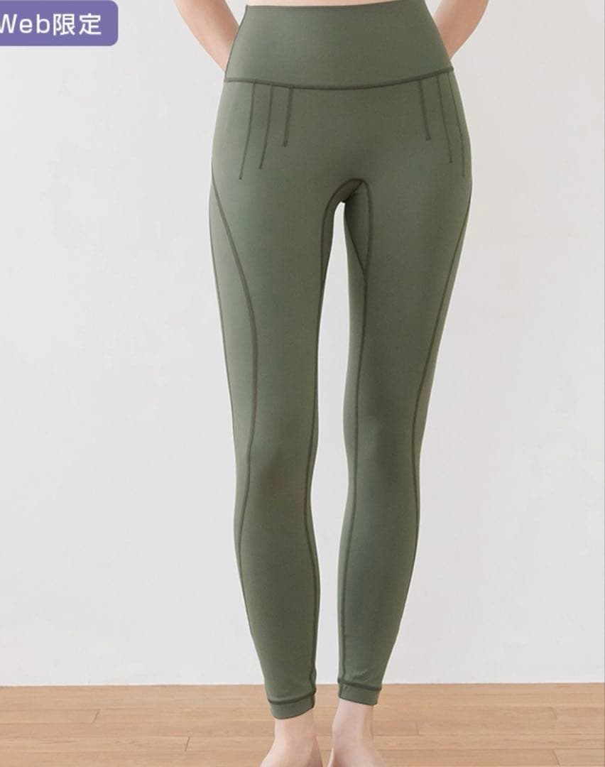 スカーラ　ヨガレギンスMサイズ