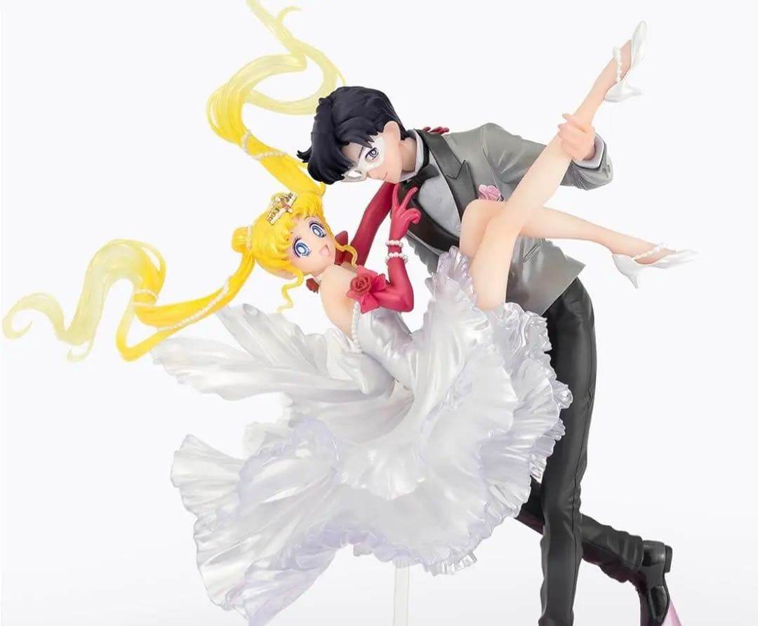 【新品未開封】Figuarts Zero うさぎ&タキシード仮面 仮面舞踏会