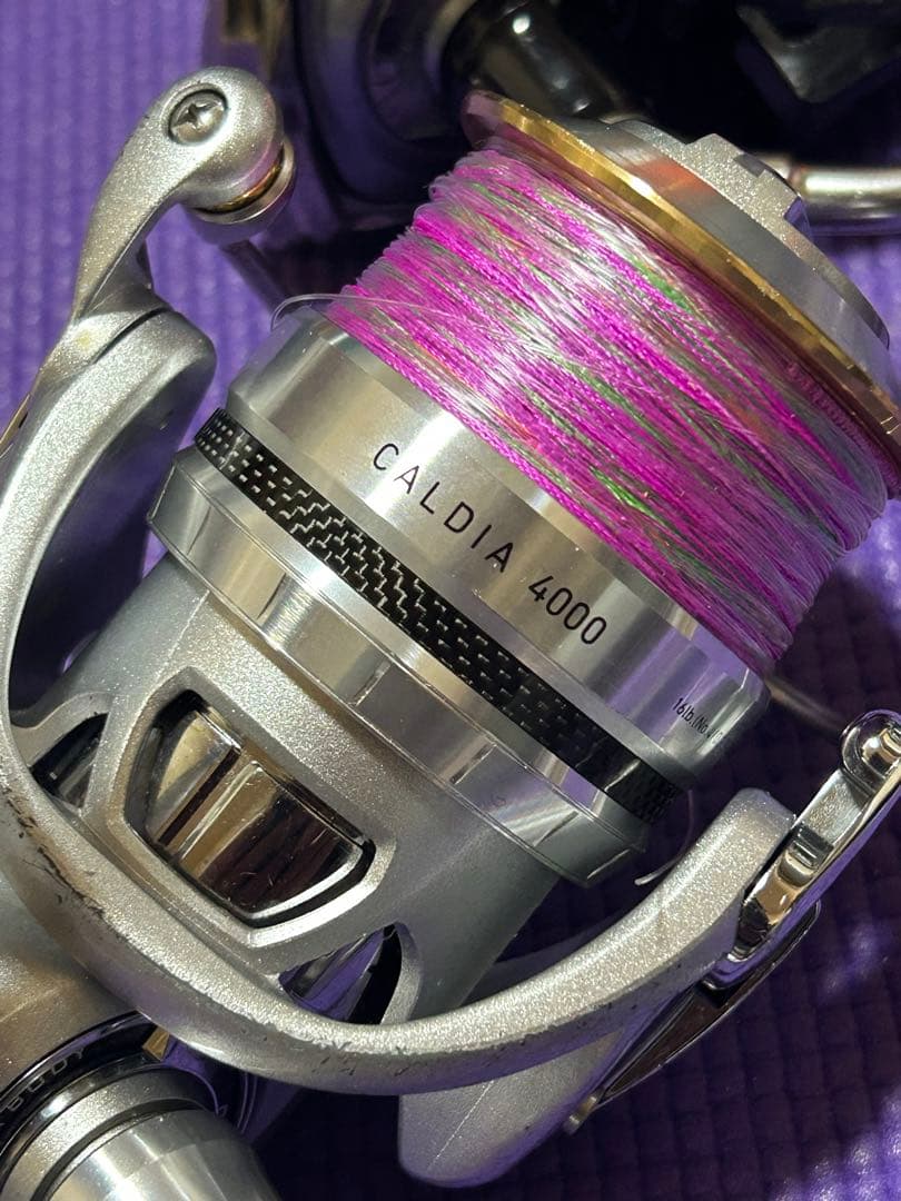 ダイワ カルディア 4000 スピニングリール おまけ付き