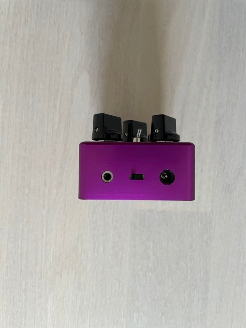 ギター suhr/Riot Distortion