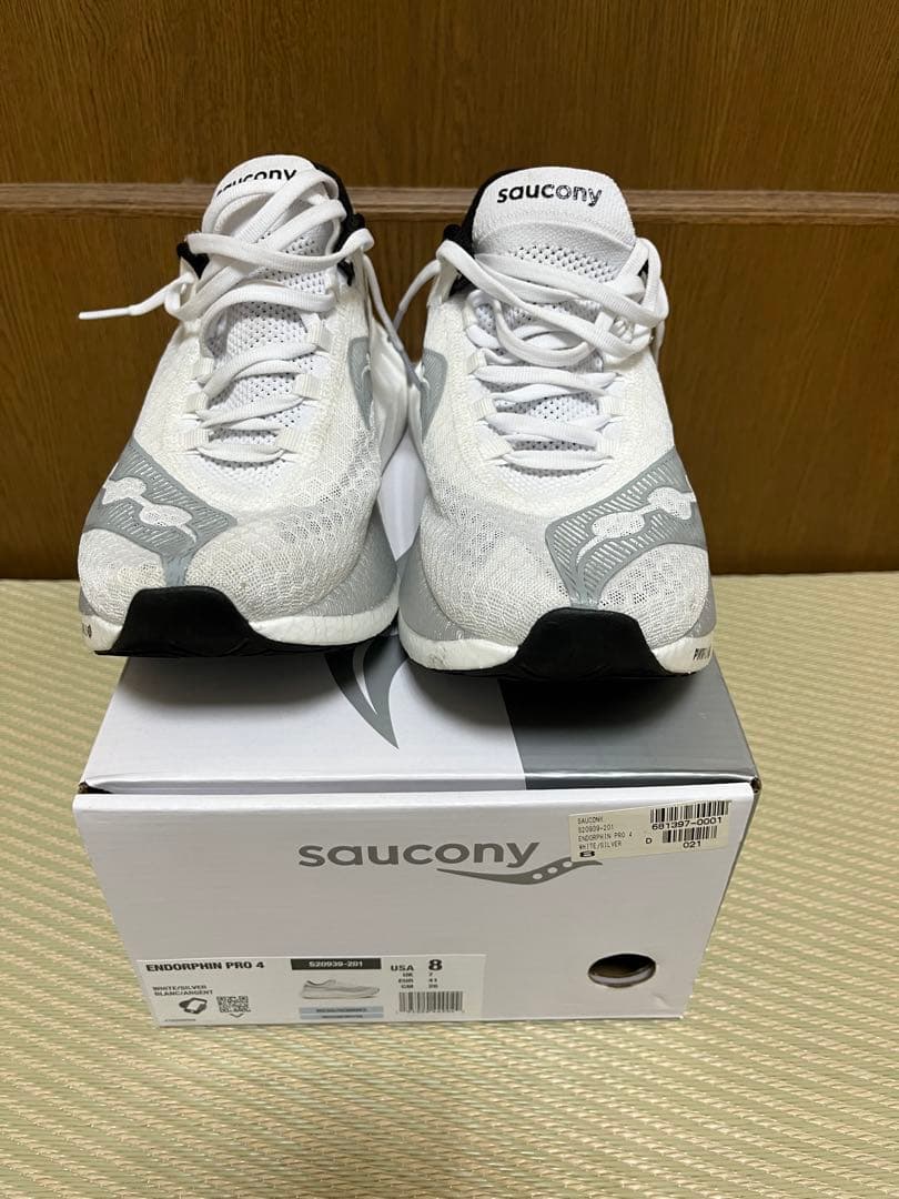 26.0cm サッカニー　エンドルフィンプロ4