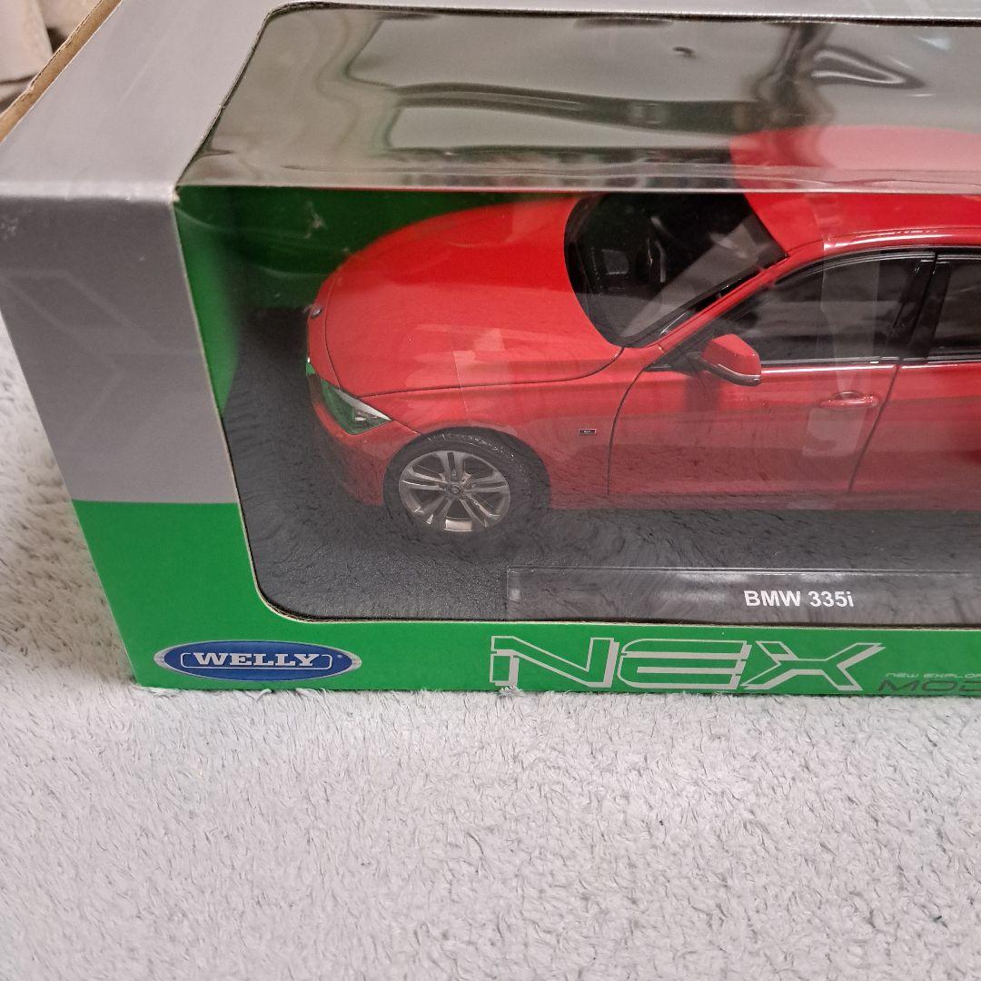 ミニカー  335i 1/18 NEX Welly