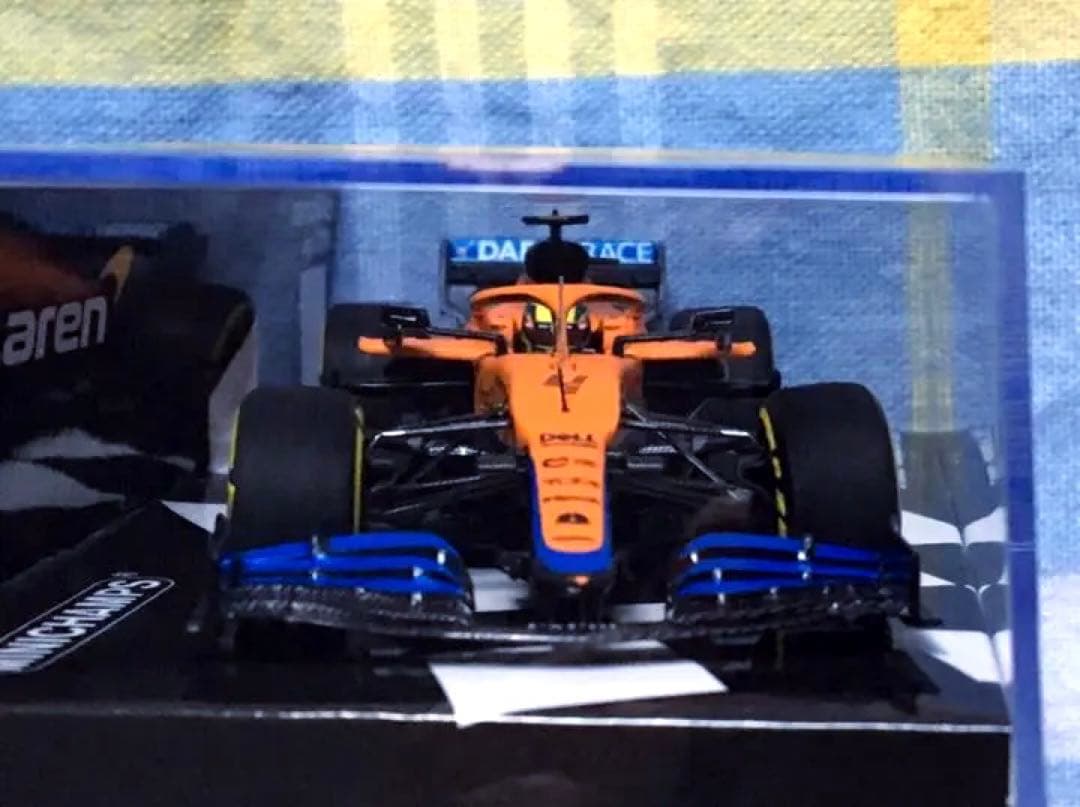 ミニチャンプス 1/43 マクラーレンMCL35M ランド・ノリス 850個限定