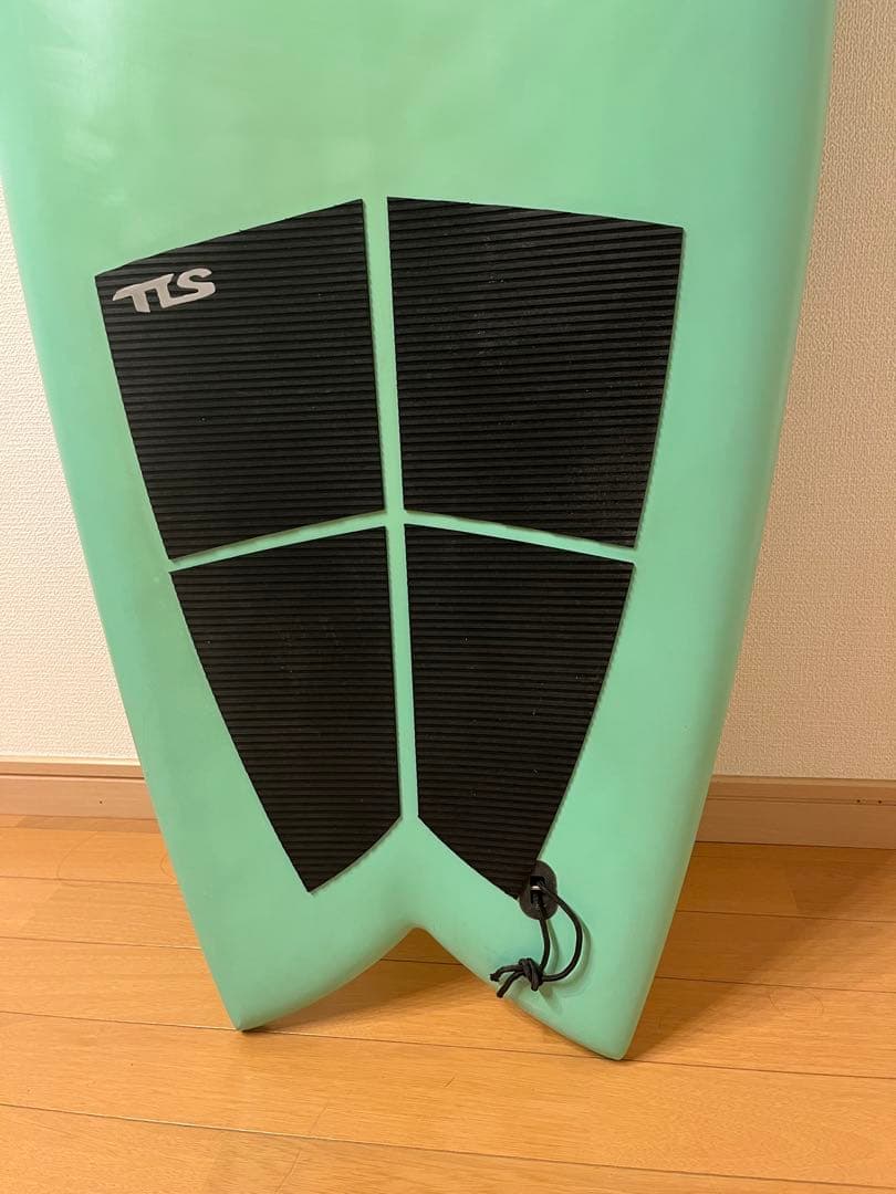 DVS フィッシュサーフ ボード 6'2 美品　EPS