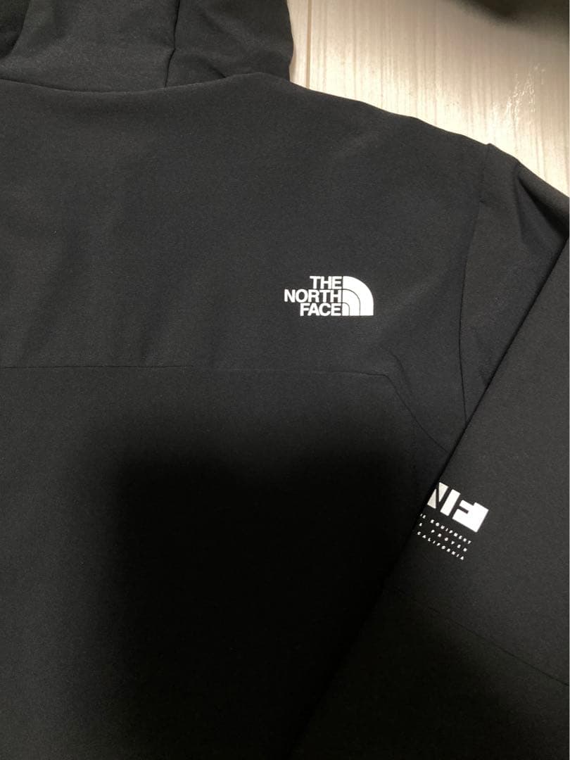 ノースフェイス アーバンアクティブフレックスフーディ NP21986 M 新品