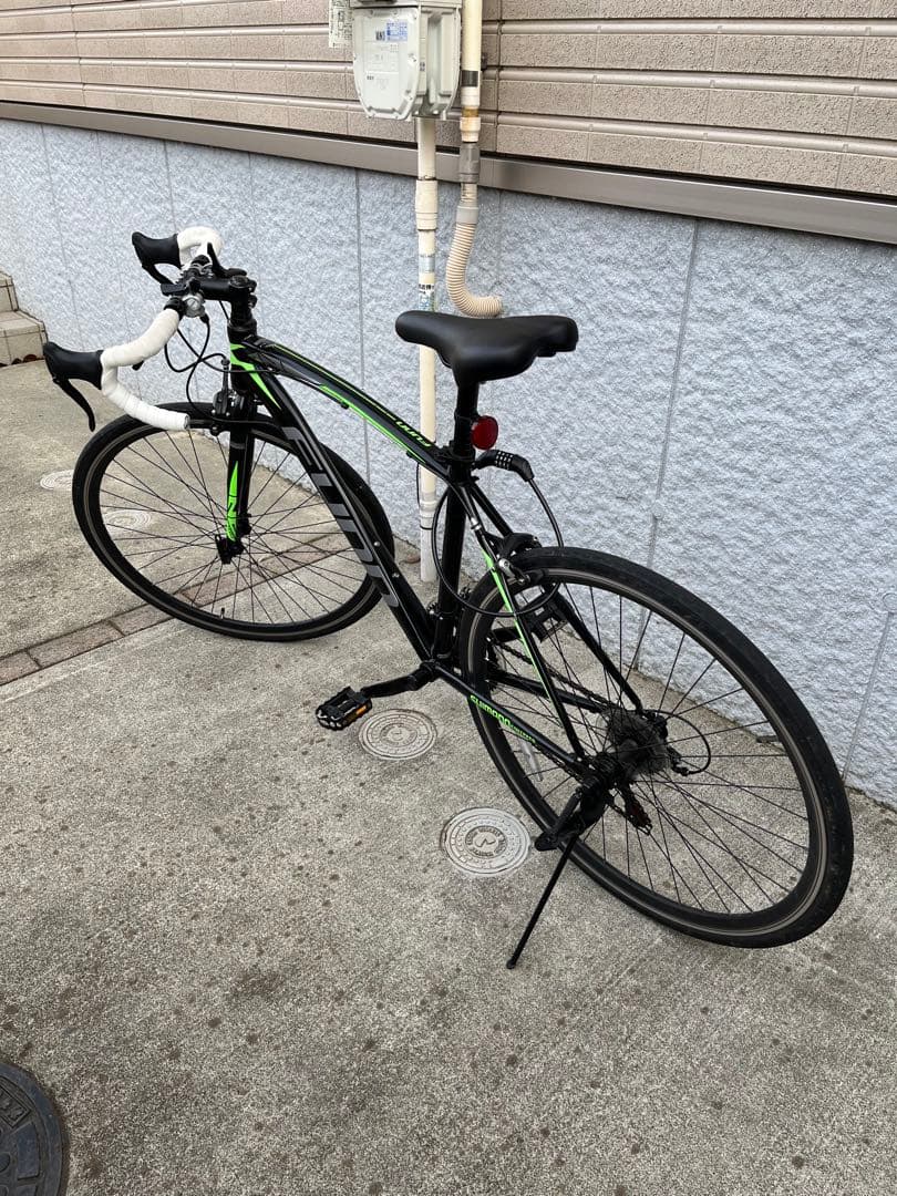 ロードバイク ブラック/グリーン