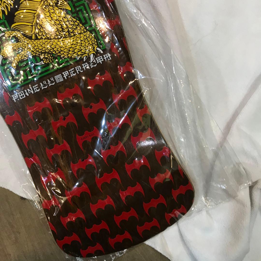 パウエルペラルタCABALLERO スケートボードデッキ ドラゴン柄