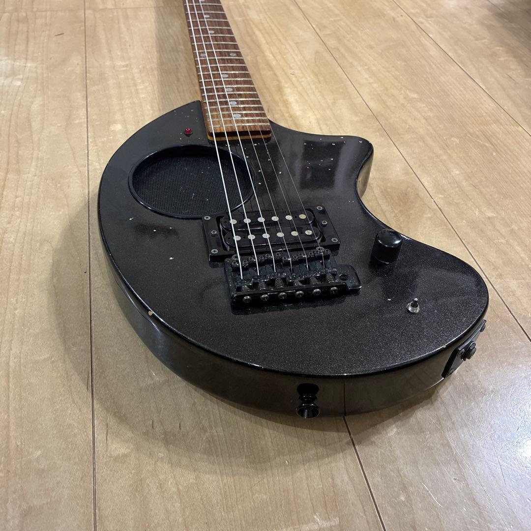 FDRNANDES ZO-3 アンプ内蔵　スピーカー内蔵　エレキギター　ブラック
