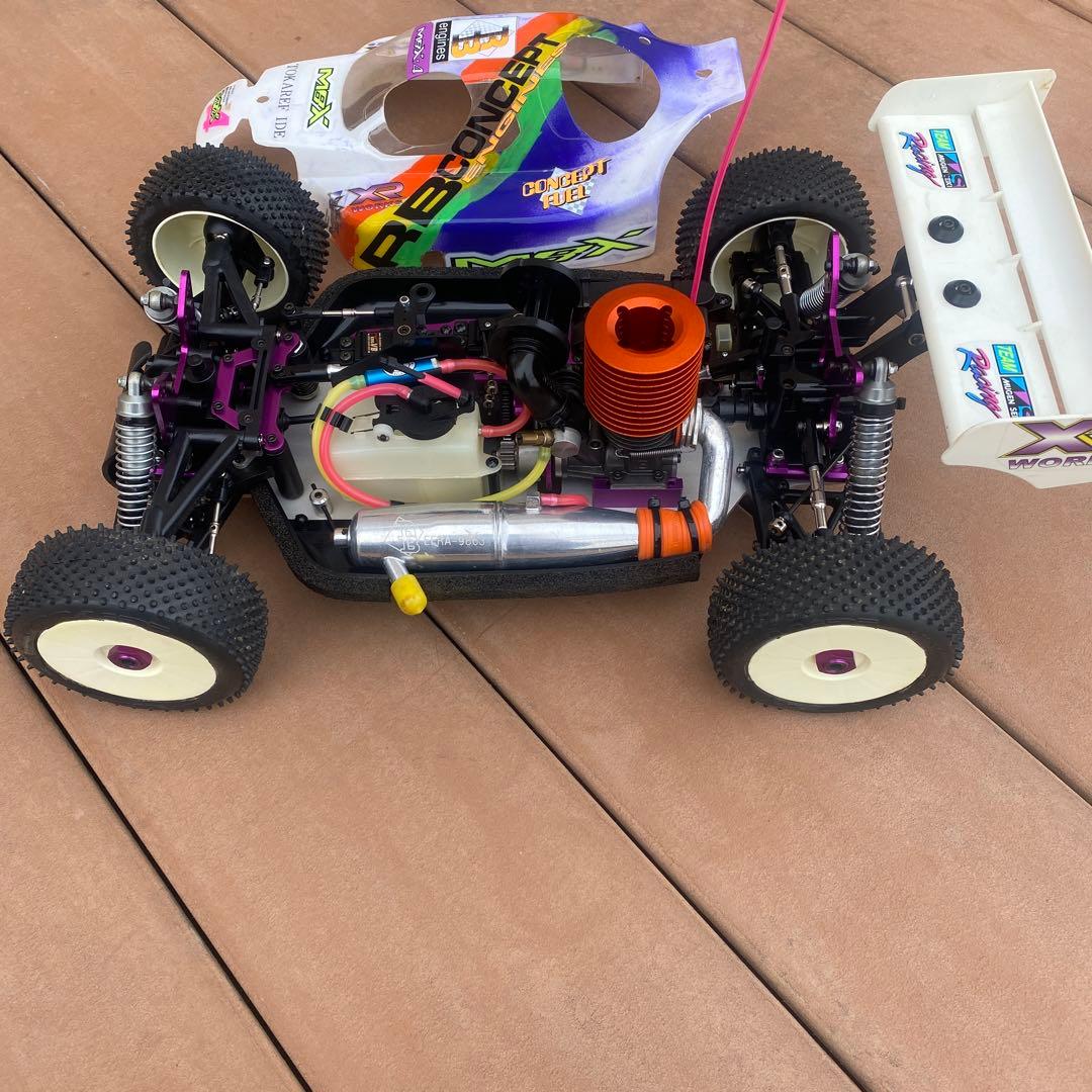 無限精機 MBX4R 1/8 4WD R＆B付エンジンバギー