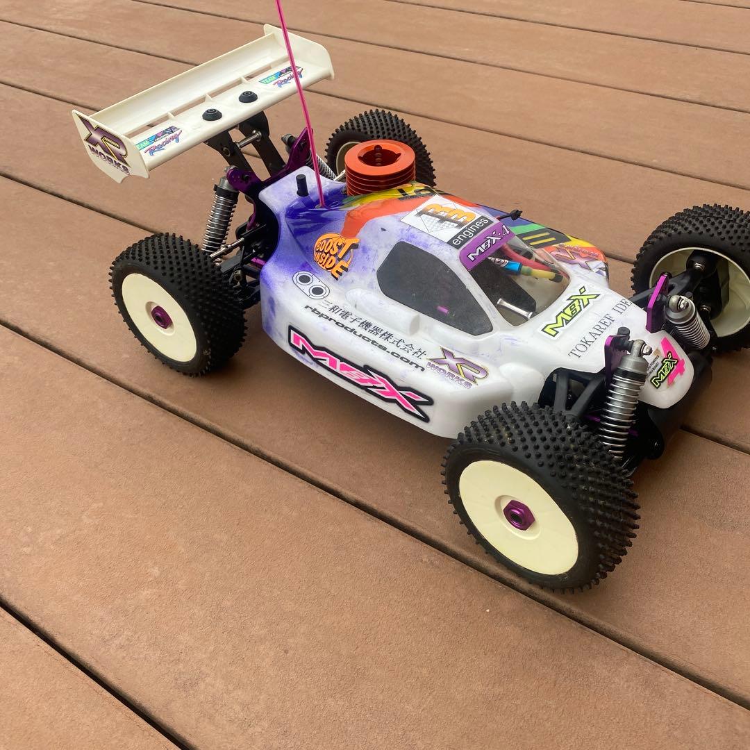 無限精機 MBX4R 1/8 4WD R＆B付エンジンバギー