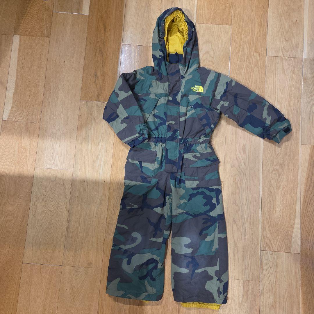 THE NORTH FACE 迷彩柄 子ども用スキーウェア