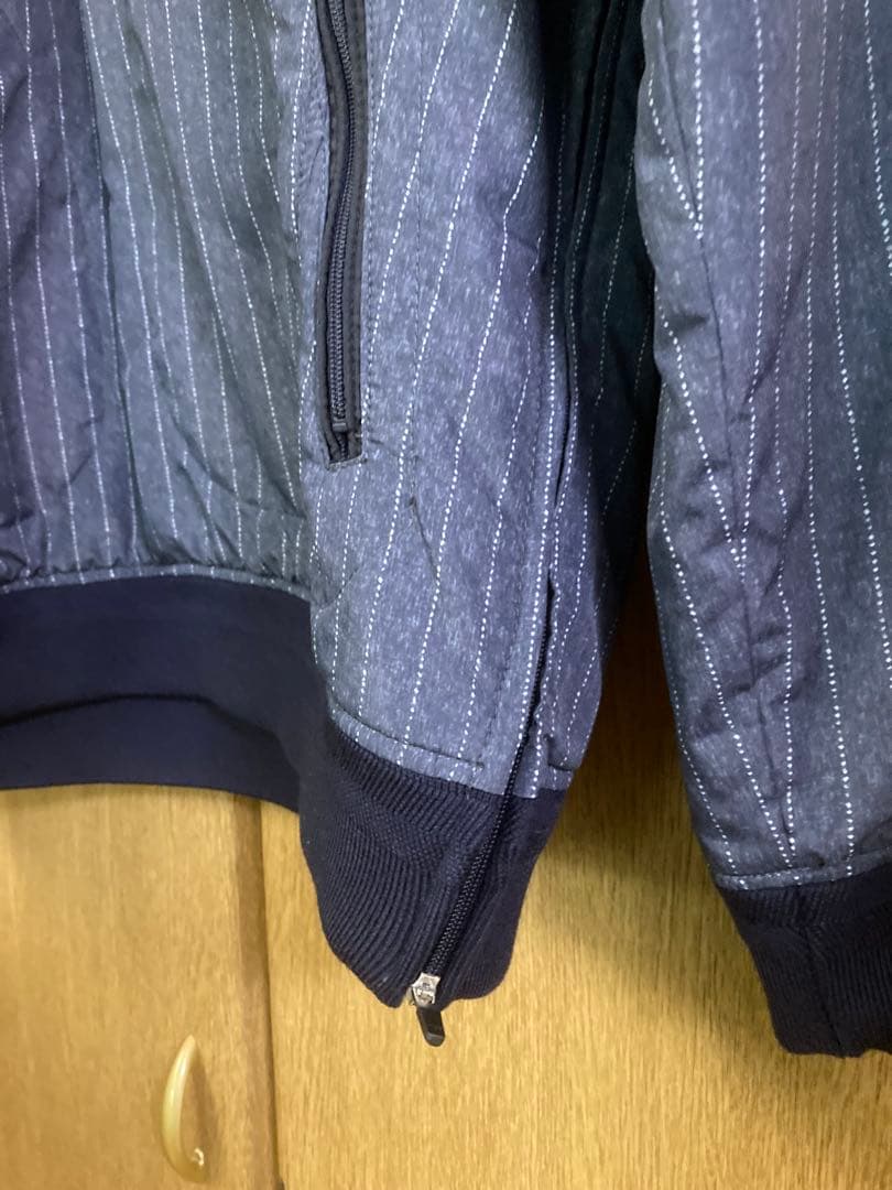 【キャロウェイ】レッドレーベルVネックブルゾン　2way 3Lサイズ　中綿　刺繍