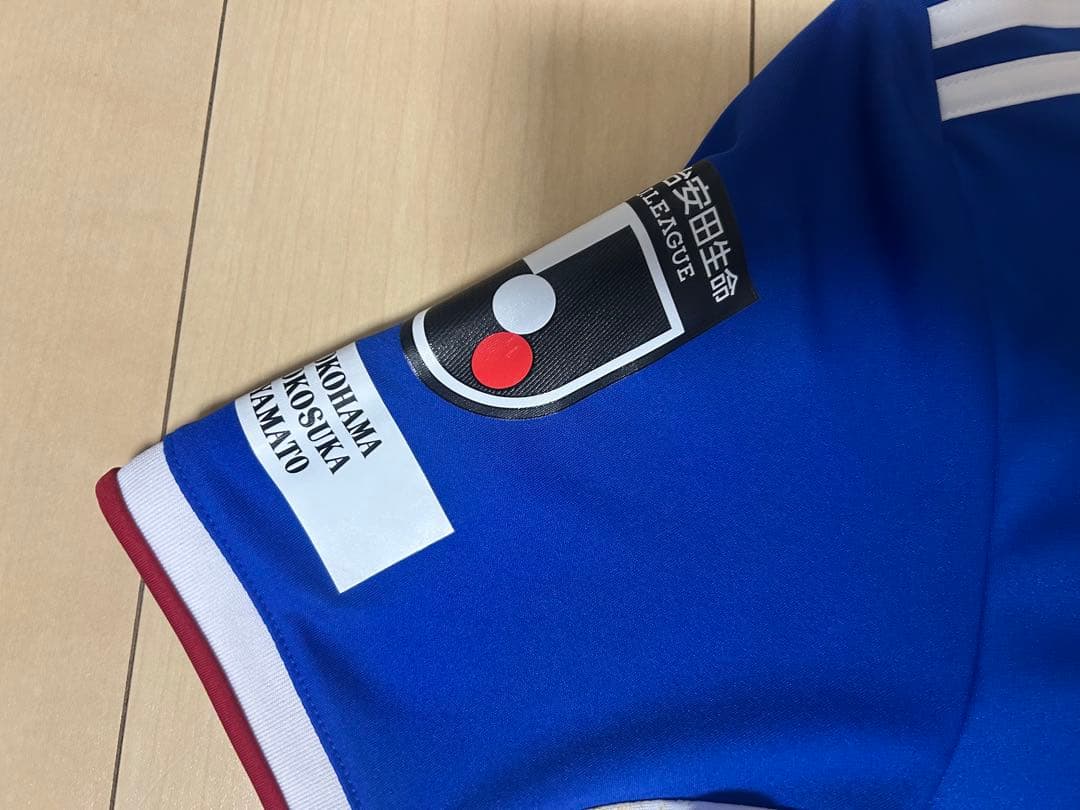 横浜F・マリノス 2022年 仲川輝人 ユニフォーム 山根陸直筆サイン入り