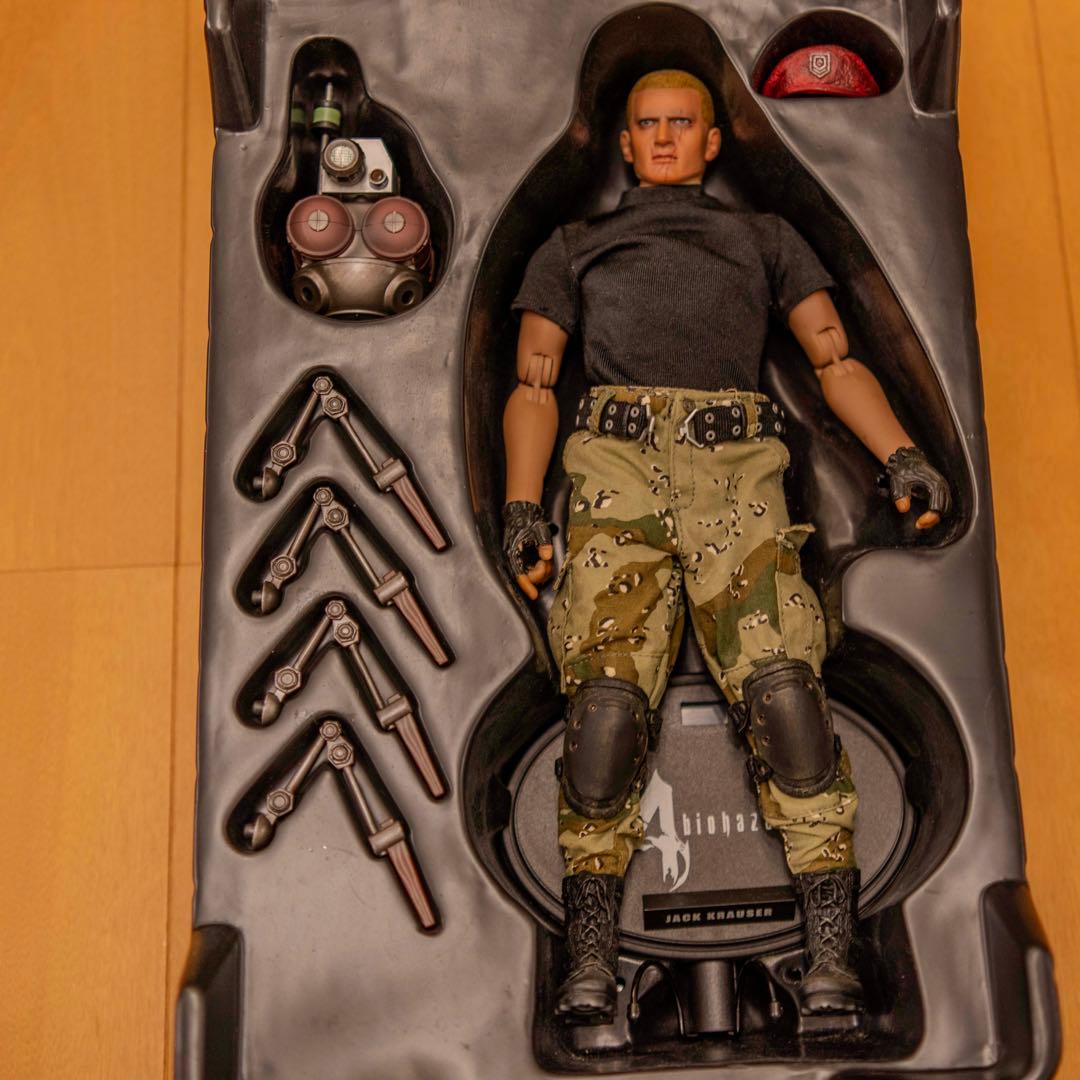 ホットトイズ ジャッククラウザー バイオハザード4 1/6