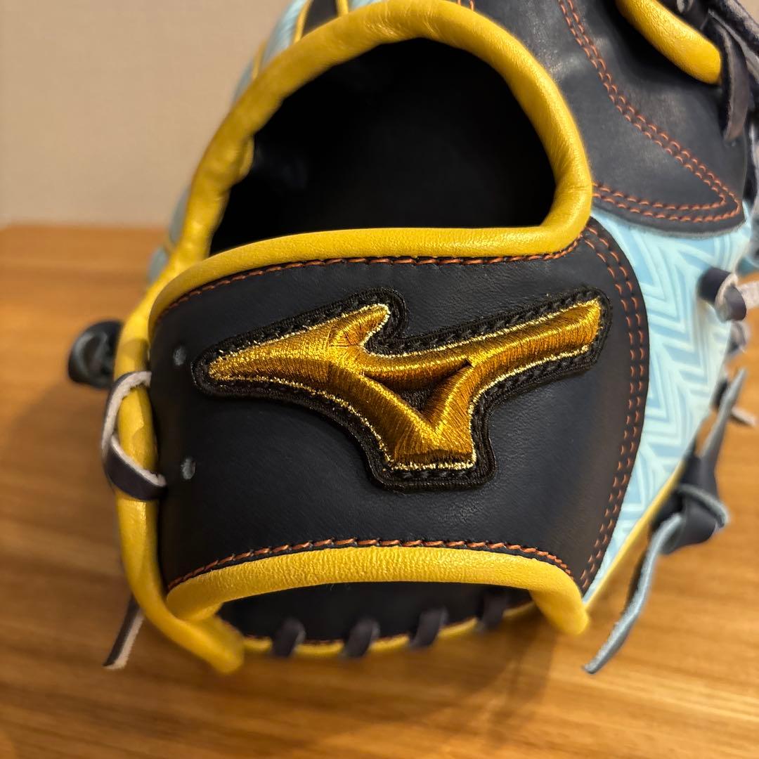 ミズノプロ　軟式用　グラブ　グローブ　外野　定価47,300円　限定