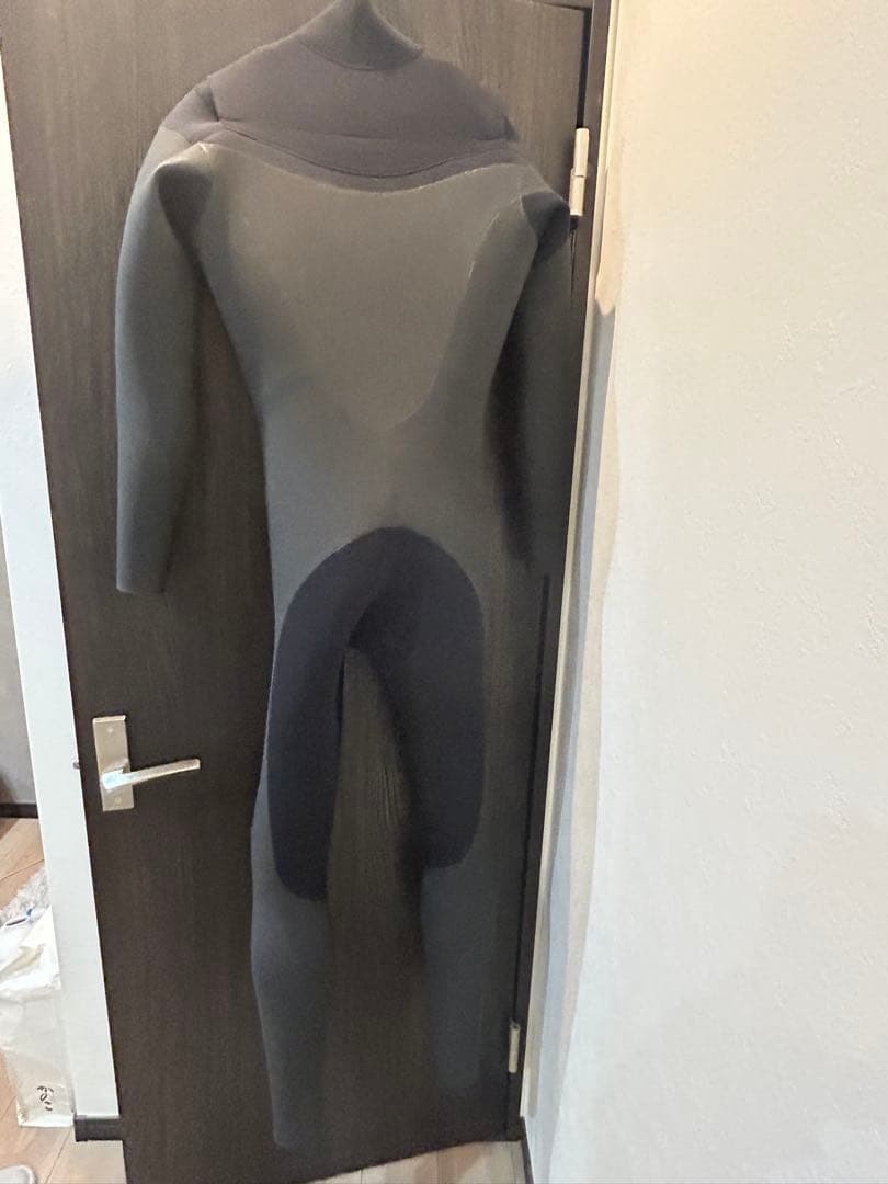 セミドライウエットスーツ　xLサイズ