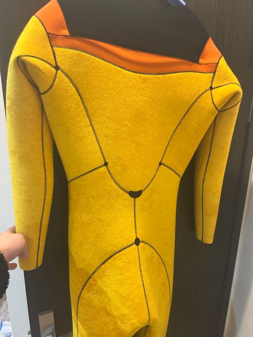 セミドライウエットスーツ　xLサイズ