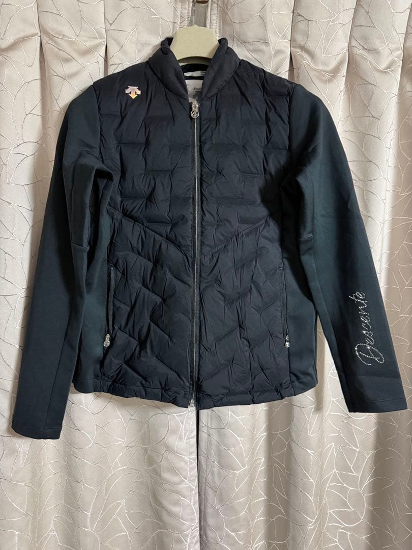 デサントゴルフLUXE ハイブリッドダウンジャケット　サイズL