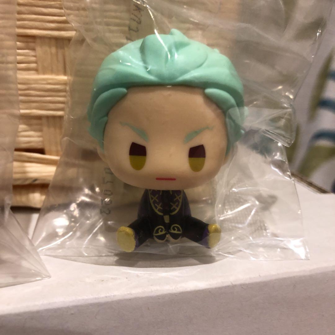 ツイステ　一番くじ　H賞　ディアソムニア　マレウス　リリア　シルバー　フィギュア