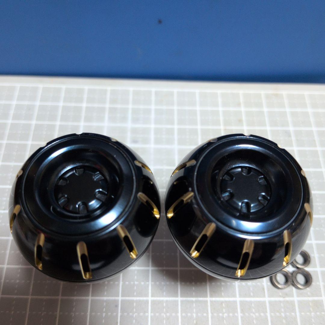 希少！ソルティガIC300-DH ハンドルノブ2個　径39㎜　ダイワ　純正