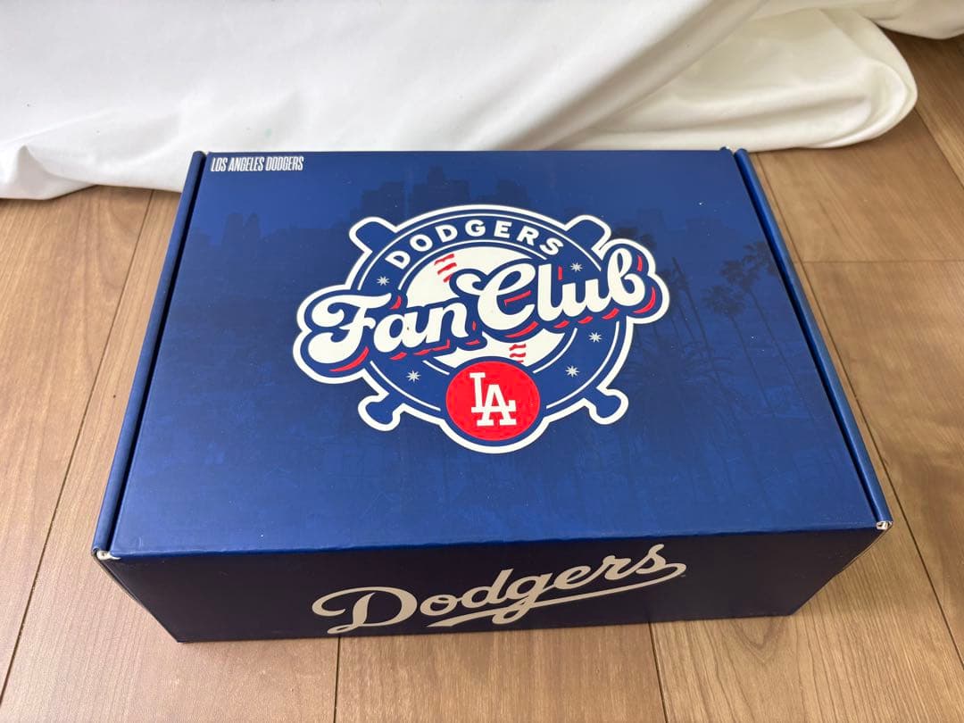 【送料込】Dodgers Fan Club Boxドジャースファンクラブ大谷選手