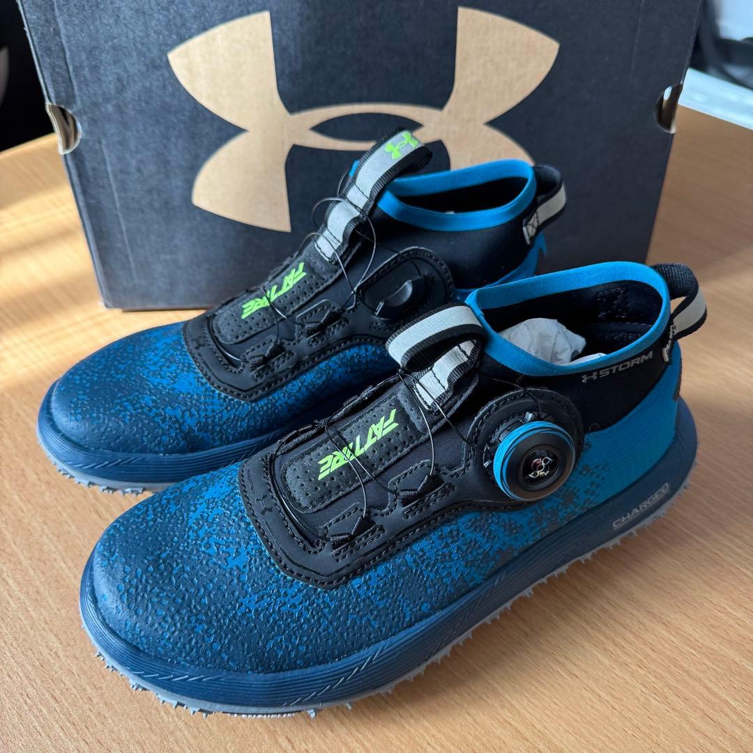 【UNDER ARMOR×MICHELIN】ランニングシューズ