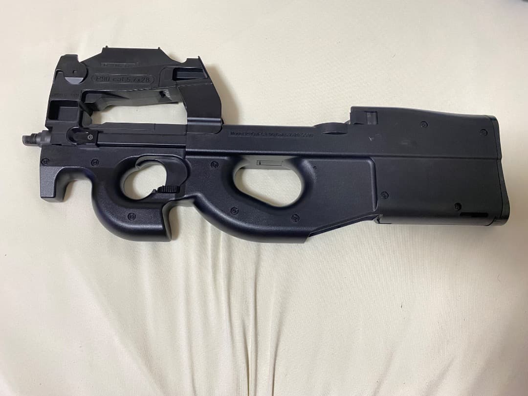 東京マルイ　FN P90 スタンダード　PDW 電動ガン　エアソフトガン