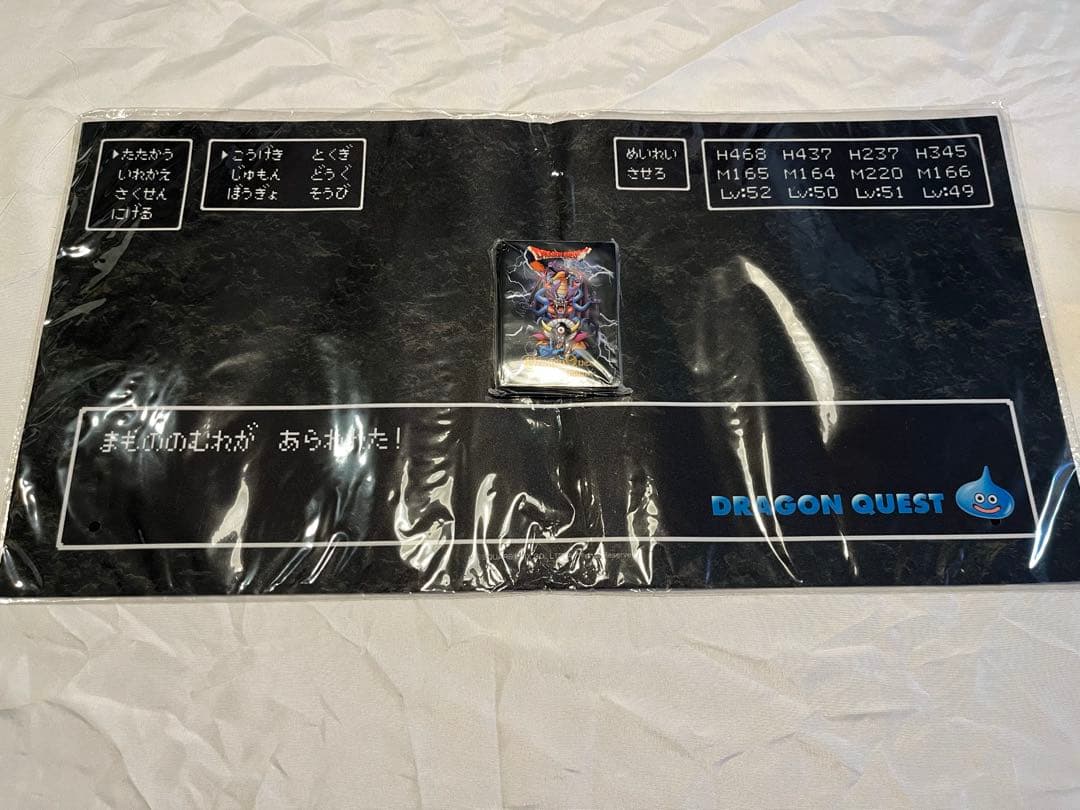 特価【新品未開封】オフィシャルプレイマット&魔王スリーブ、ドラゴンクエストTCG