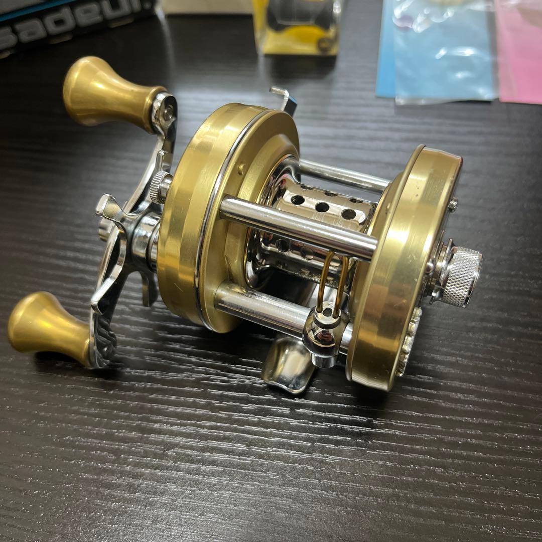 レア物★美品 アブガルシア アンバサダー5500Cフルカスタム品、付属品完備