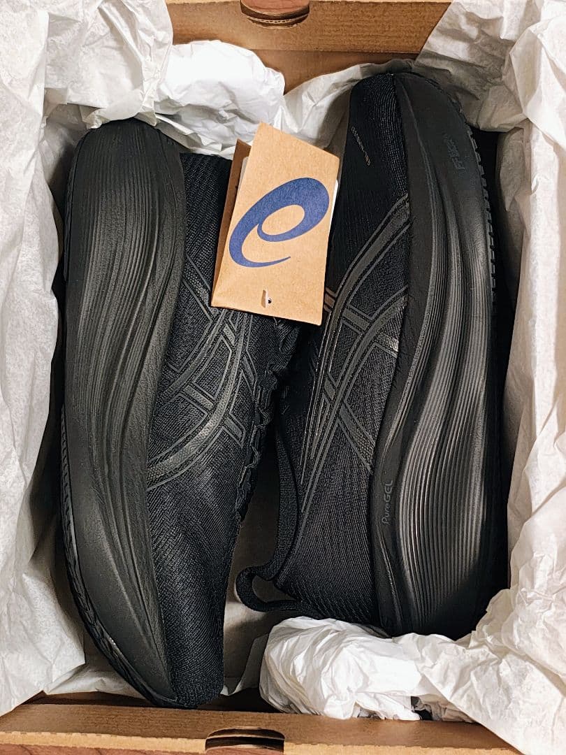 【新品未使用】ASICS GEL-NIMBUS27 26.0cm