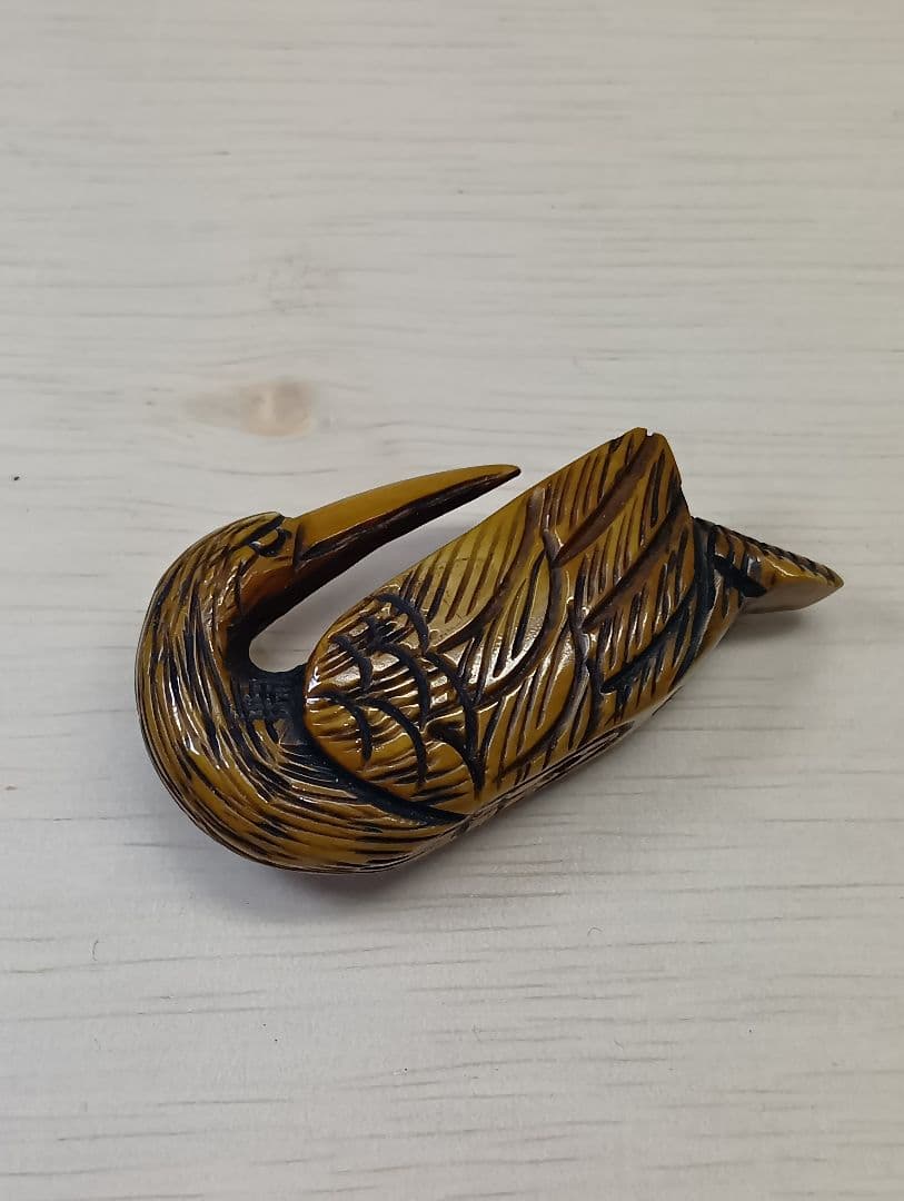 鹿角根付　在銘あり