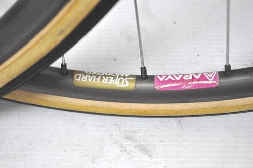 ARAYA エアロ4 チューブラーホイールセット26インチ