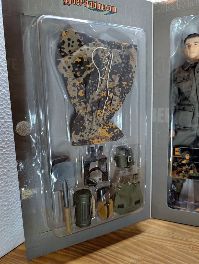 CYBER-HOBBY ドラゴン　2体セット